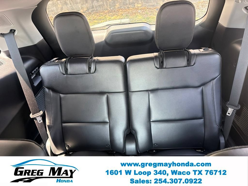 Used 2021 Ford Explorer Limited w/ Equipment Group 301A RWD image 26