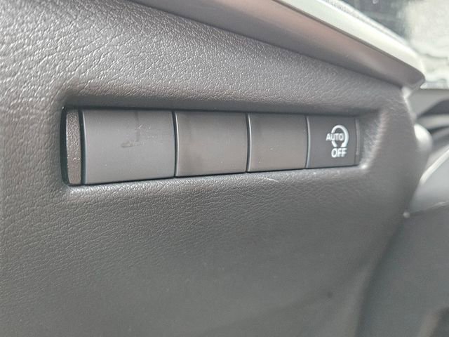 New 2026 Nissan Kicks SV image 26