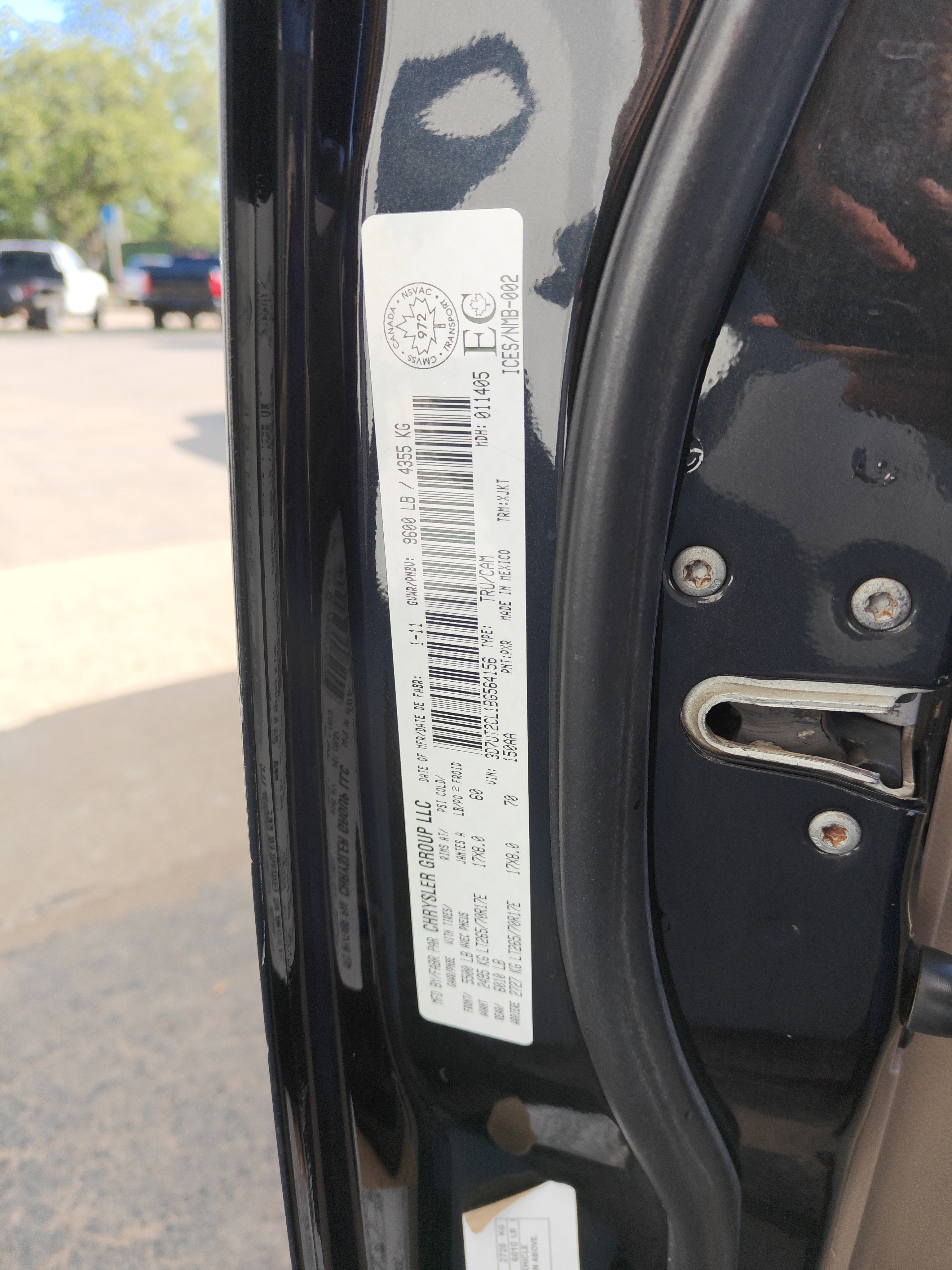 Used 2011 RAM 2500 Longhorn w/ Protection Group AWD/4WD image 25