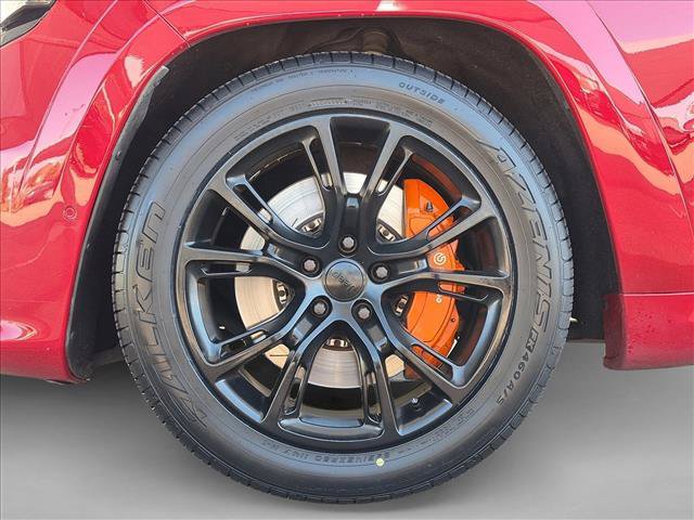 Used 2018 Jeep Grand Cherokee SRT w/ Trailer Tow Group IV AWD/4WD image 26