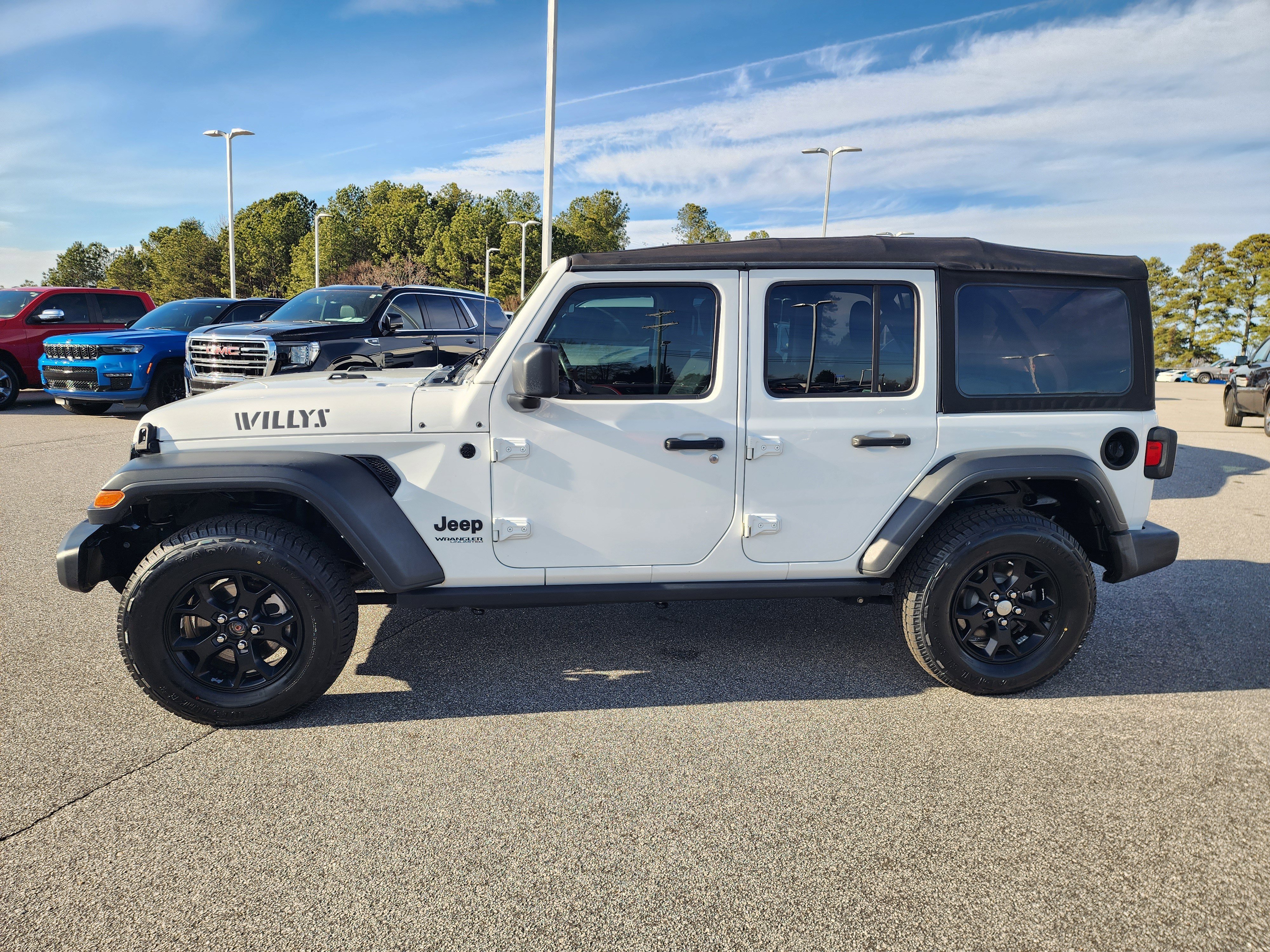 Used 2021 Jeep Wrangler Unlimited Sport AWD/4WD image 8