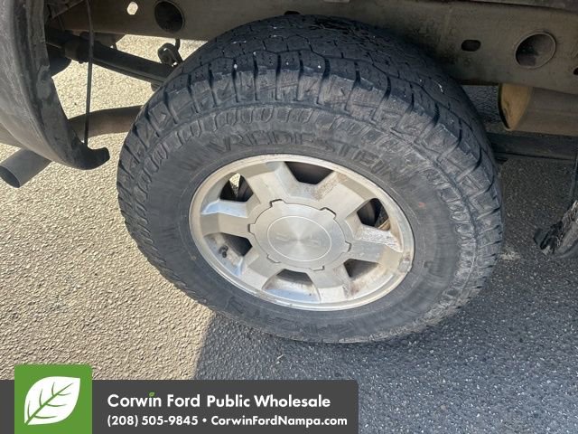 Used 2005 GMC Sierra 1500 SLE w/ Light Duty Power Package image 12