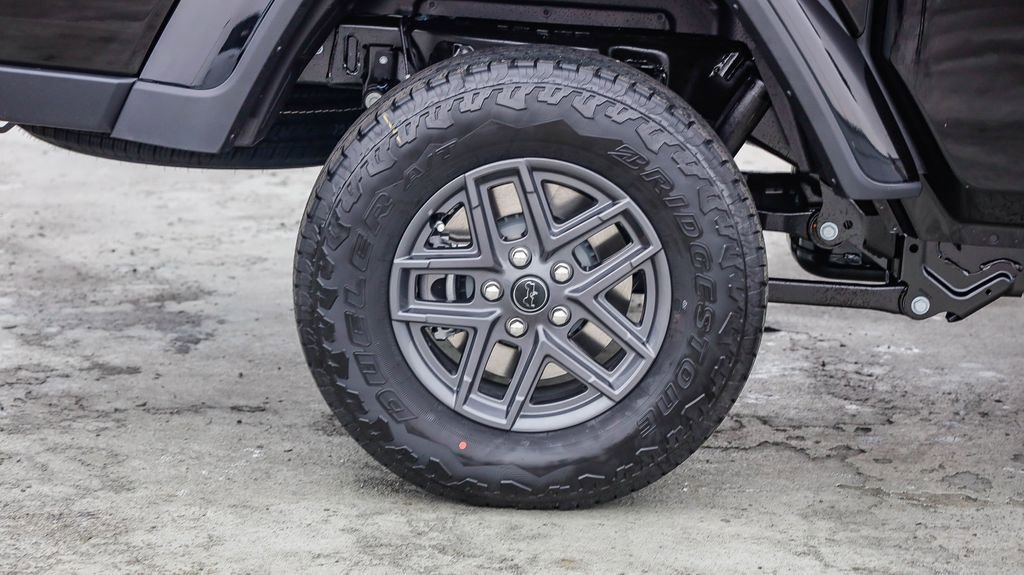 New 2026 Jeep Gladiator Sport image 12