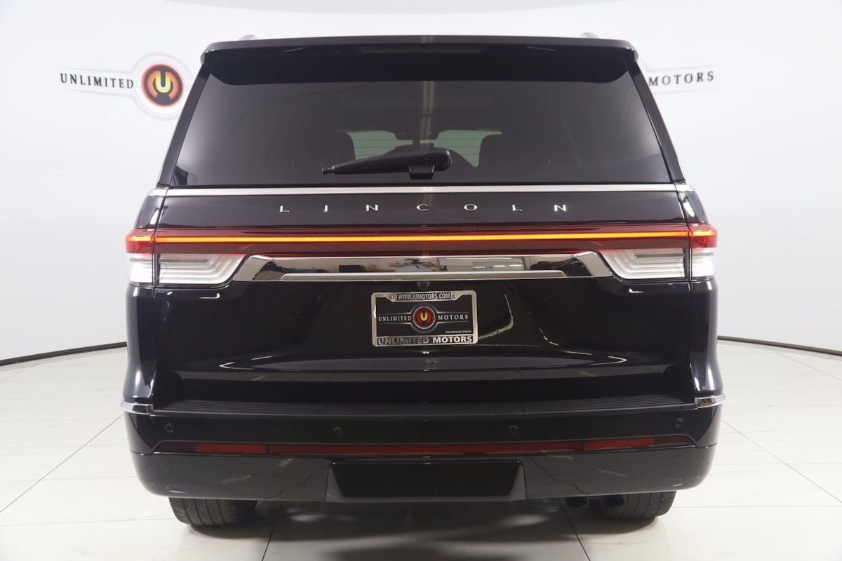 Used 2023 Lincoln Navigator Reserve image 50