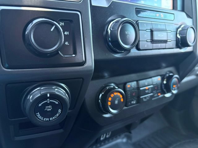 Used 2020 Ford F150 XLT w/ Equipment Group 302A Luxury AWD/4WD image 30