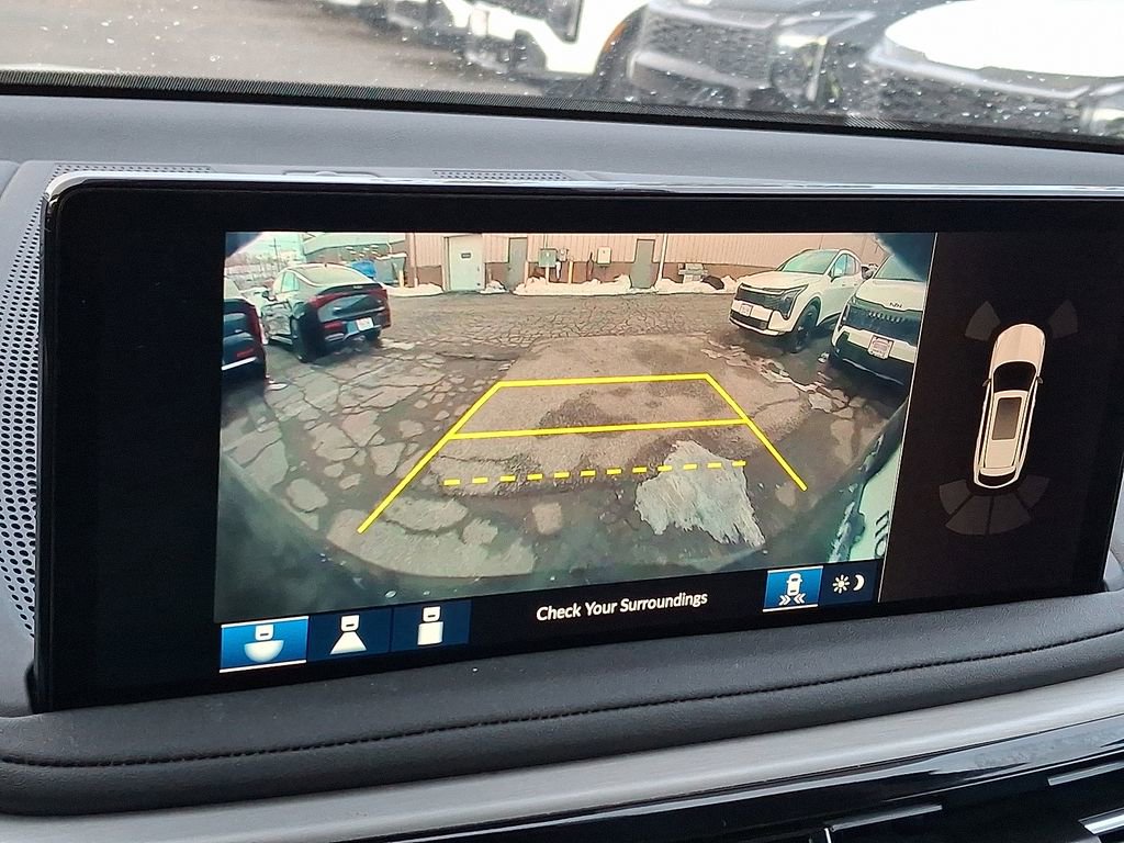 Used 2025 Acura MDX w/ Technology Package AWD/4WD image 7