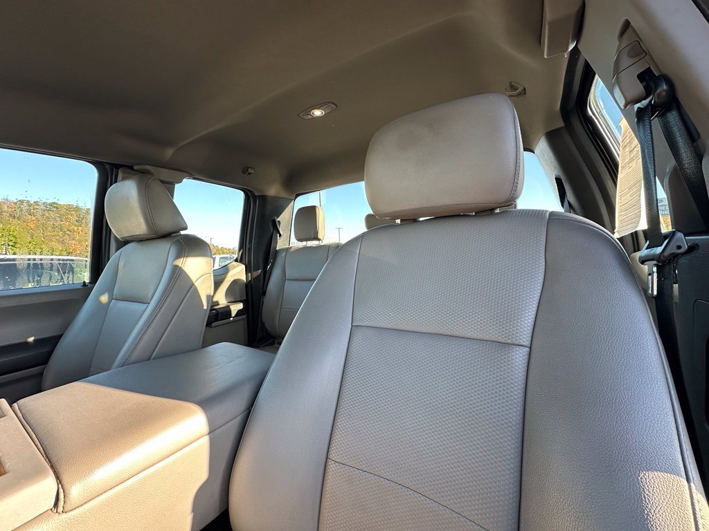 Used 2021 Ford F250 XL w/ STX Appearance Package AWD/4WD image 16