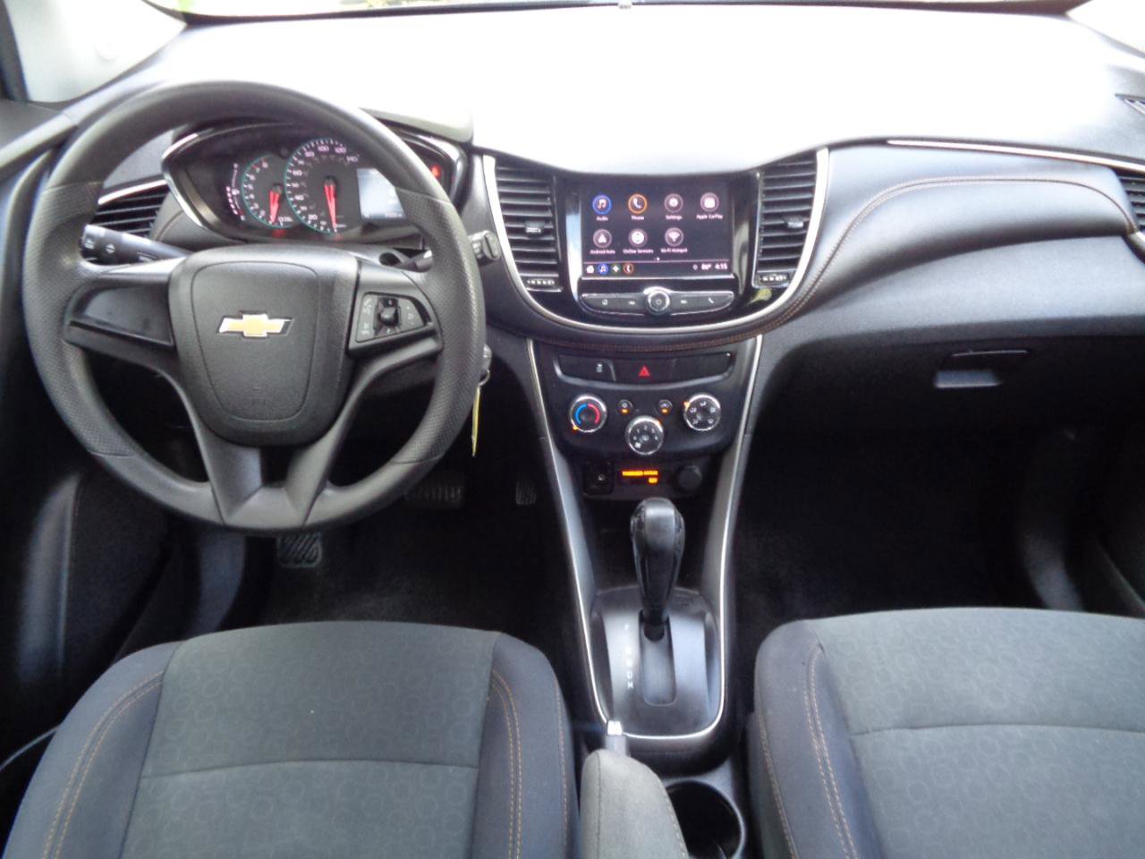 Used 2018 Chevrolet Trax LS FWD image 4