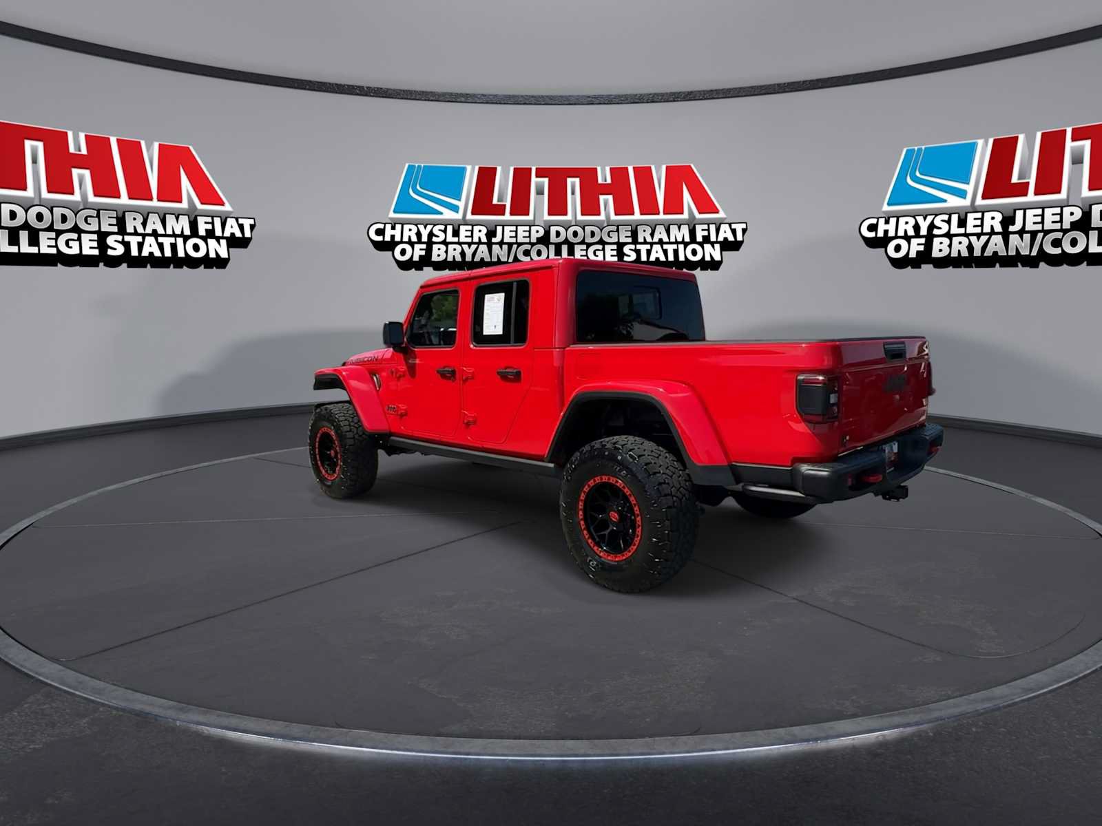 Used 2025 Jeep Gladiator Rubicon AWD/4WD image 6