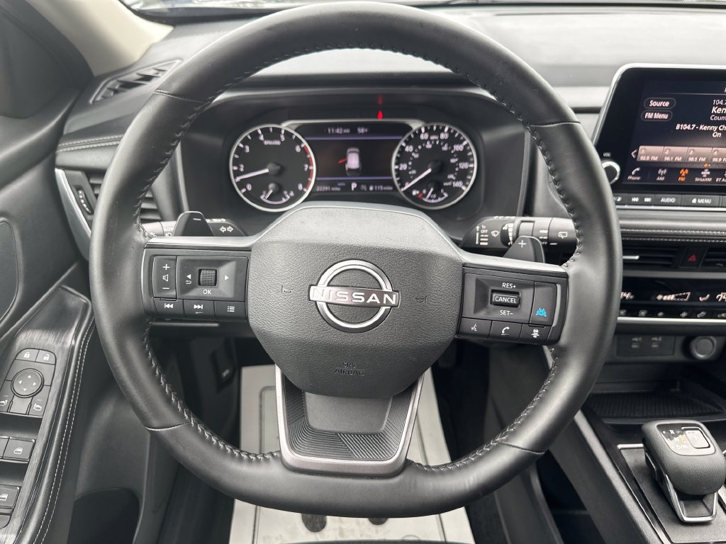 Used 2026 Nissan Rogue SV AWD/4WD image 15