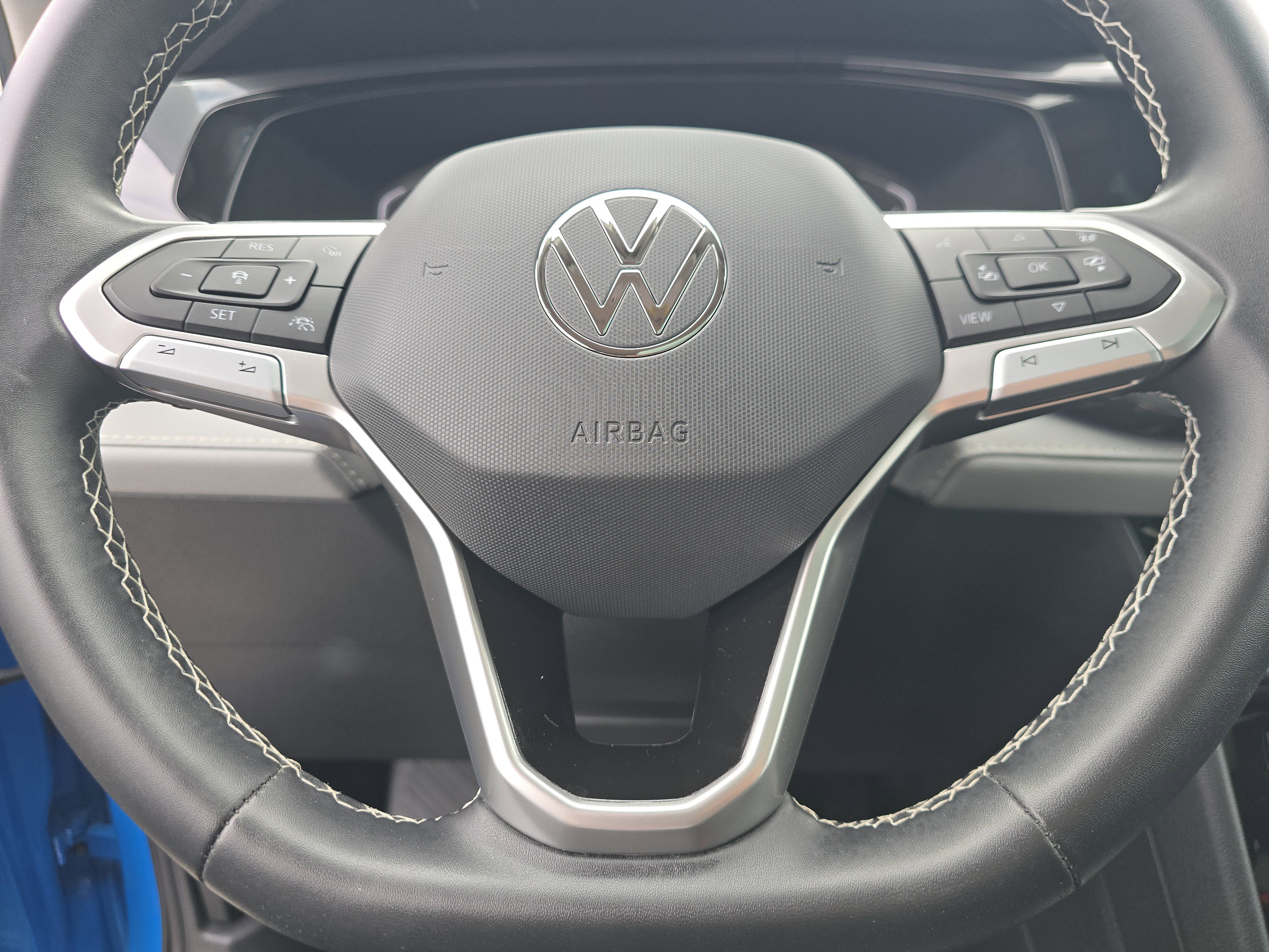 Certified 2023 Volkswagen Taos SEL AWD/4WD image 22