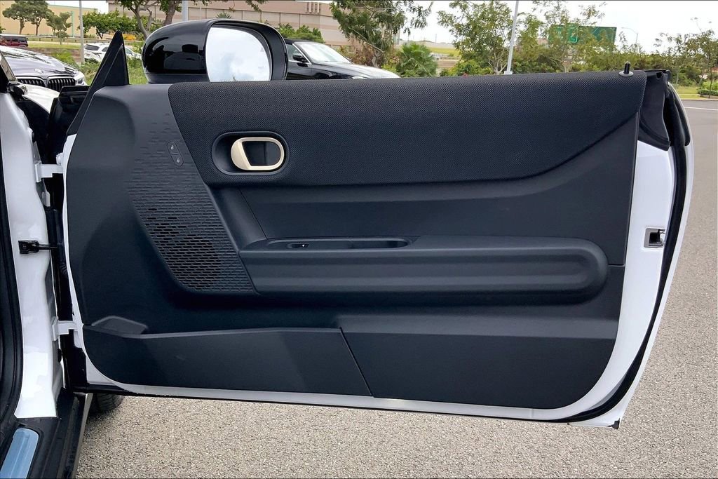 Certified 2025 MINI Cooper S image 25