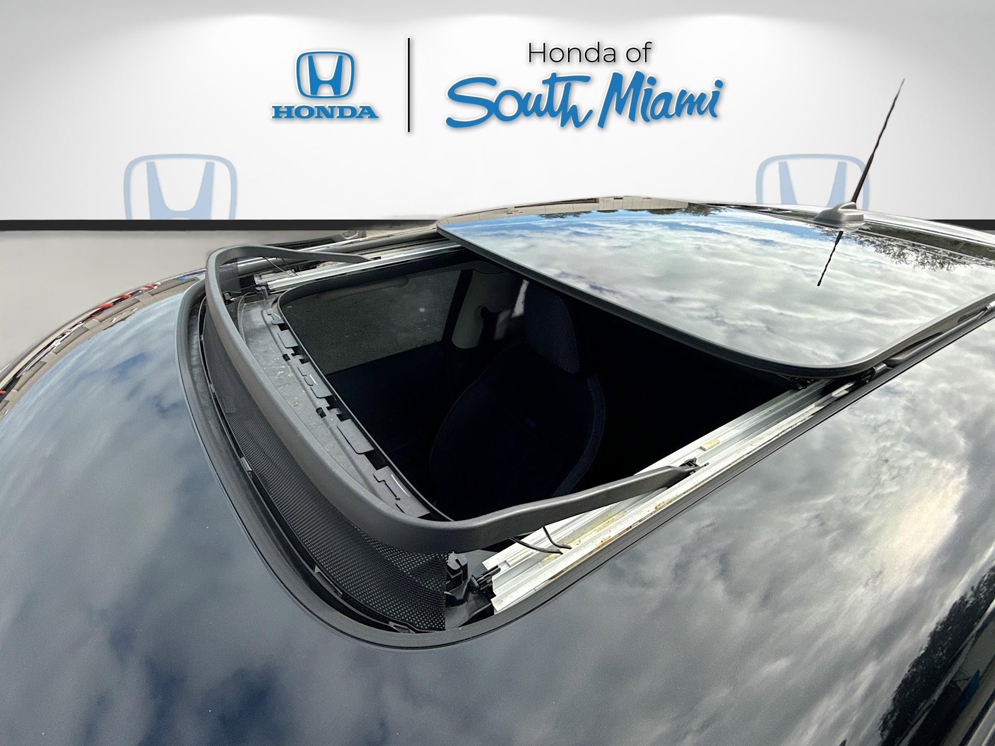 Used 2025 MINI Cooper S image 17