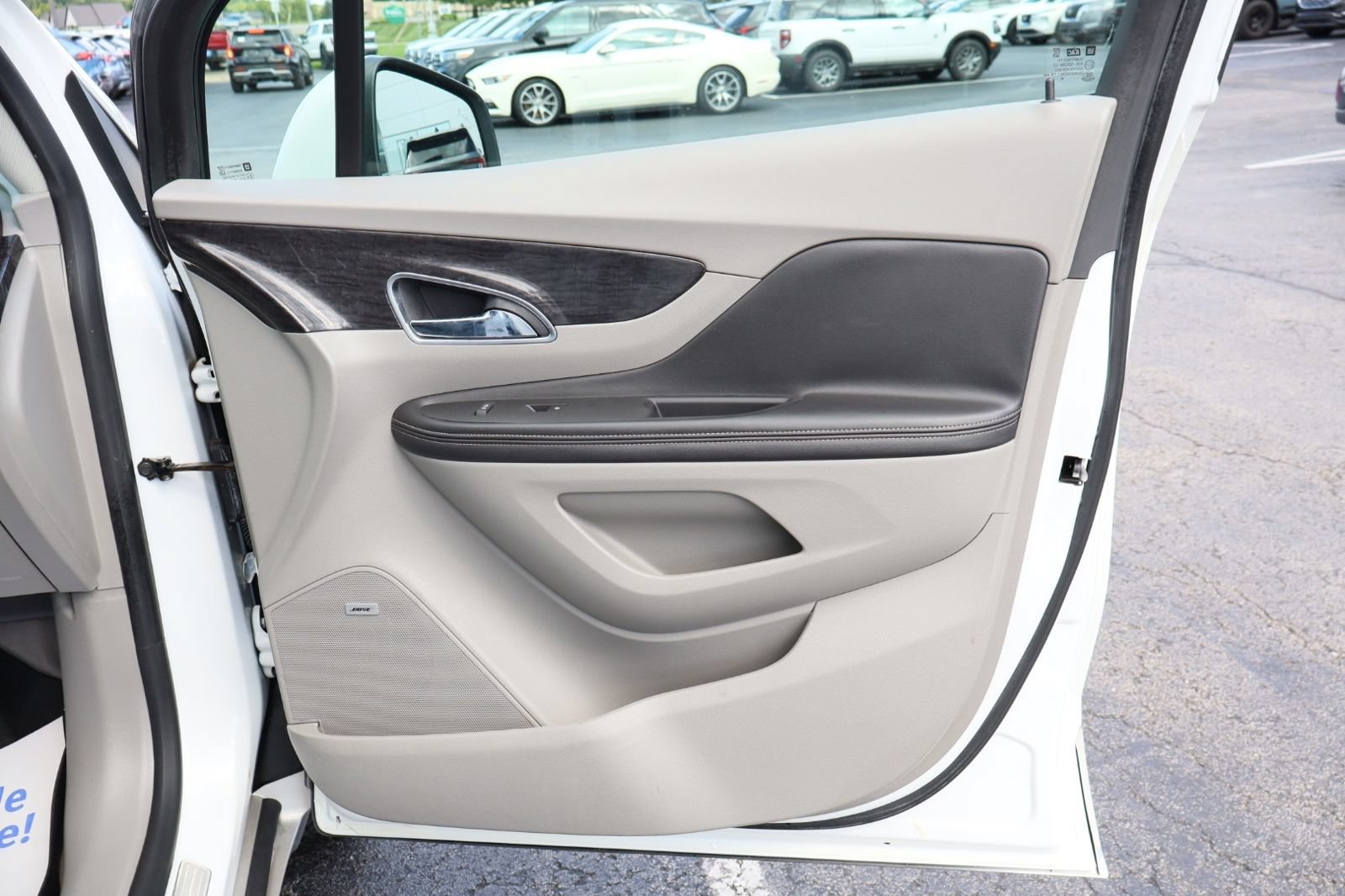 Used 2016 Buick Encore Leather w/ Experience Buick Package FWD image 31