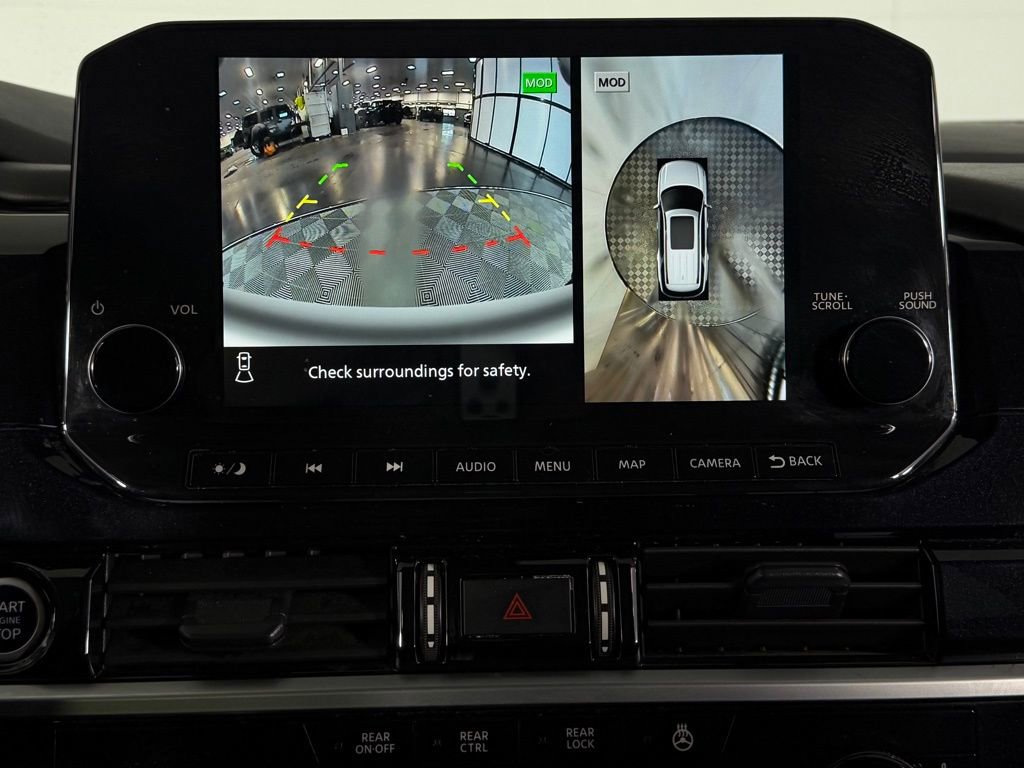 Used 2024 Nissan Pathfinder SL image 20