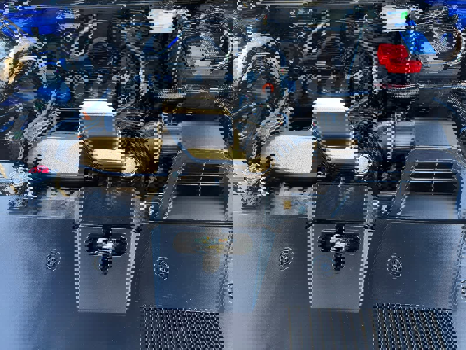 Used 2024 Honda CR-V EX-L image 8