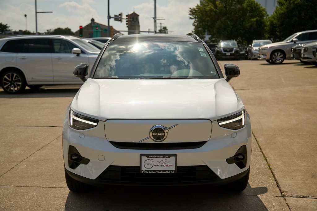 Certified 2023 Volvo XC40 Recharge Ultimate w/ Protection Package Premier image 5