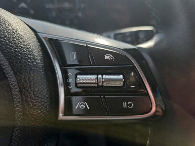 Used 2025 Kia Seltos EX w/ EX Sunroof Package image 27
