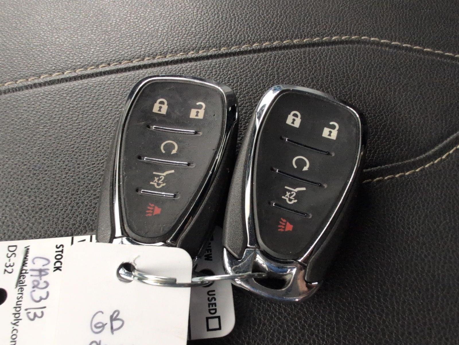 Used 2023 Chevrolet Traverse LT AWD/4WD image 28