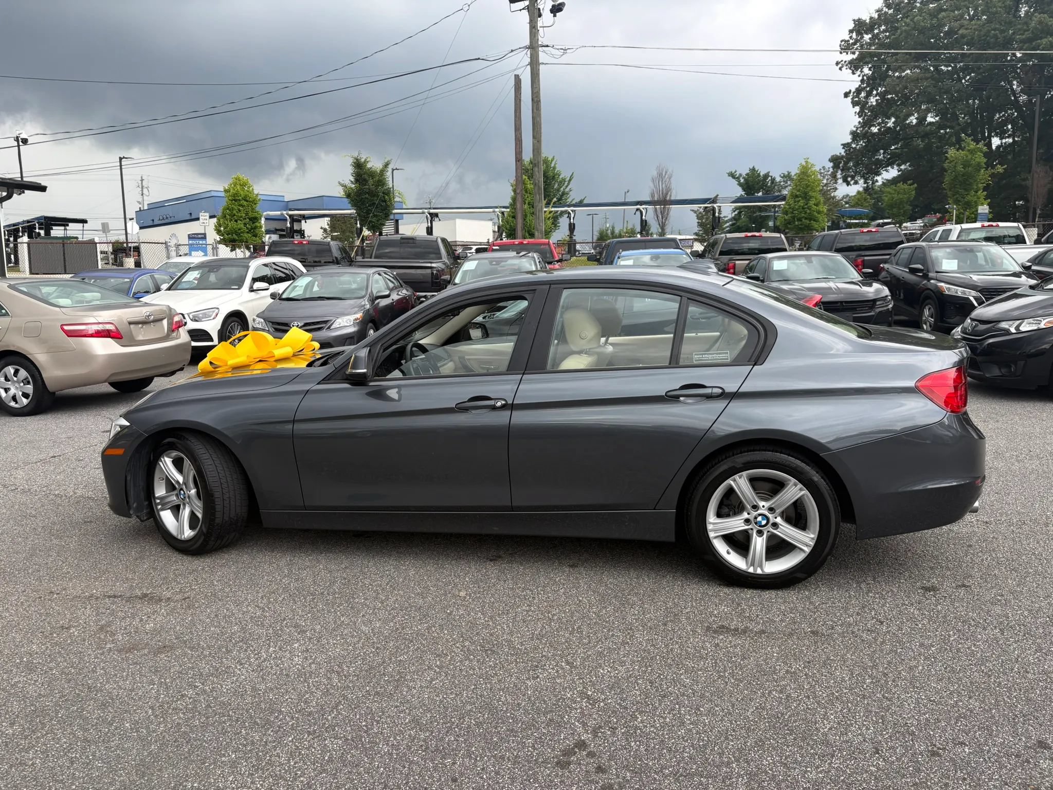 Used 2014 BMW 328i Sedan RWD image 3