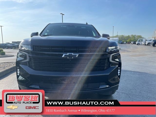 Used 2023 Chevrolet Tahoe RST w/ Luxury Package AWD/4WD image 2