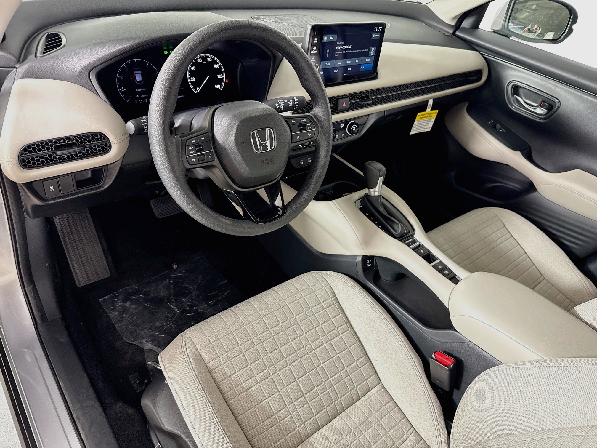 New 2027 Honda HR-V LX image 8