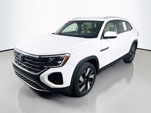 Used 2024 Volkswagen Atlas Cross Sport SE FWD image 4