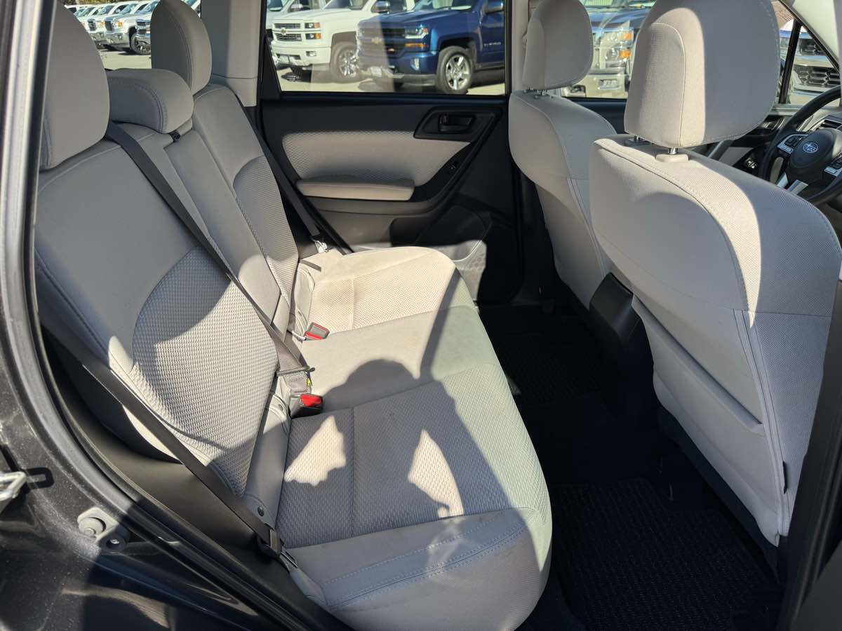 Used 2018 Subaru Forester 2.5i Premium w/ Popular Package #2A image 17
