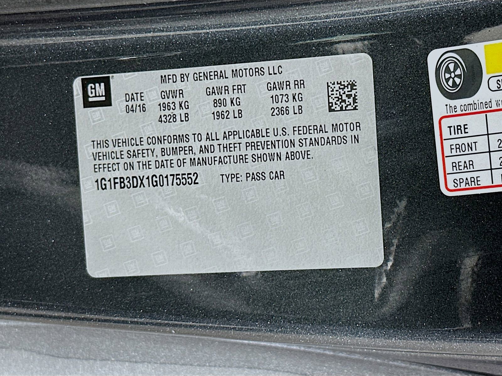 Used 2016 Chevrolet Camaro LT RWD image 30