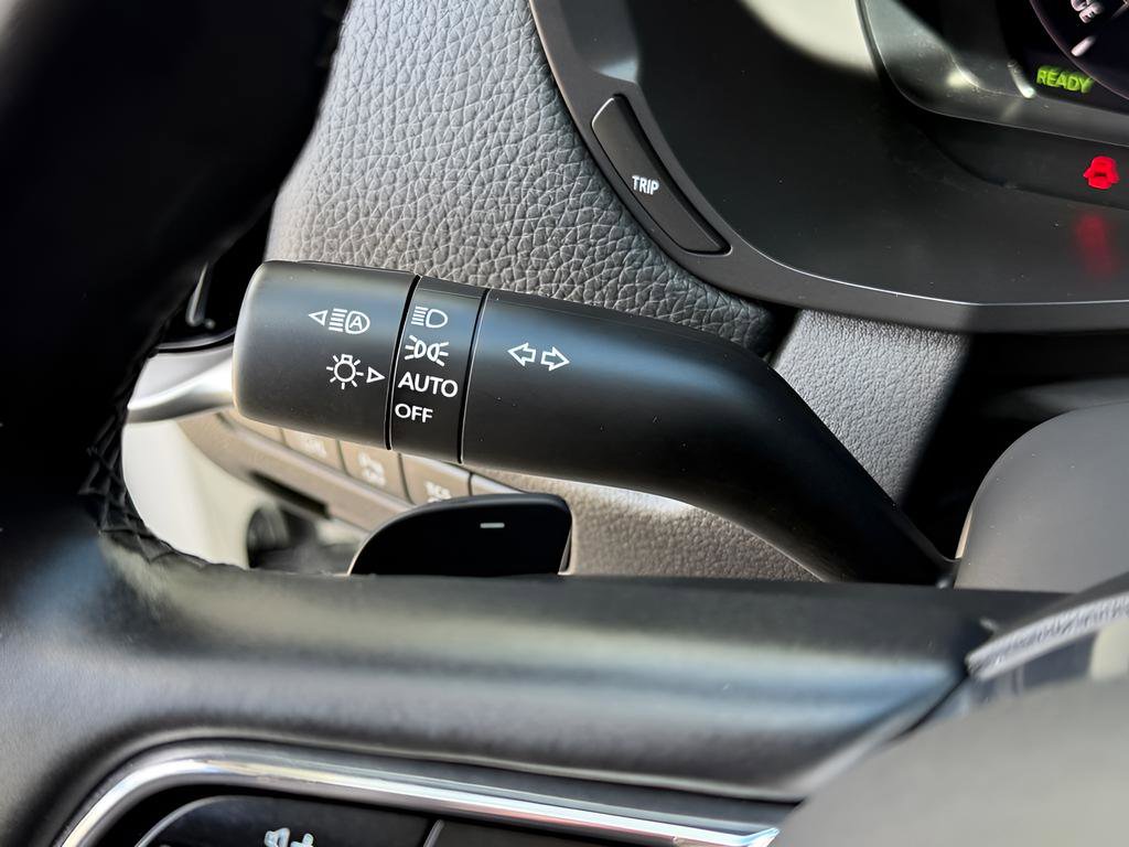 Used 2025 MAZDA CX-70 Plug-In Hybrid w/ Premium Pkg image 41