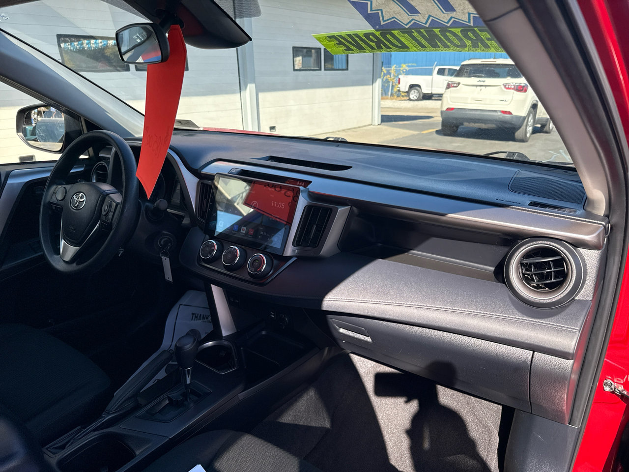 Used 2017 Toyota RAV4 LE image 26
