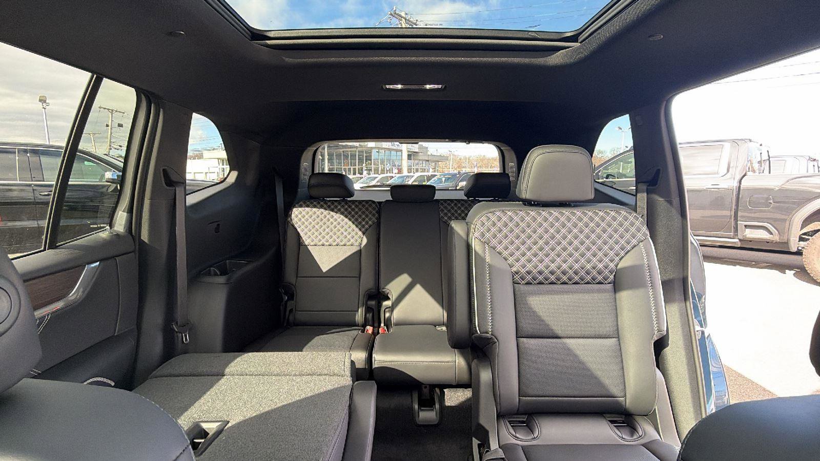 New 2026 GMC Acadia Denali w/ Super Cruise Package image 38