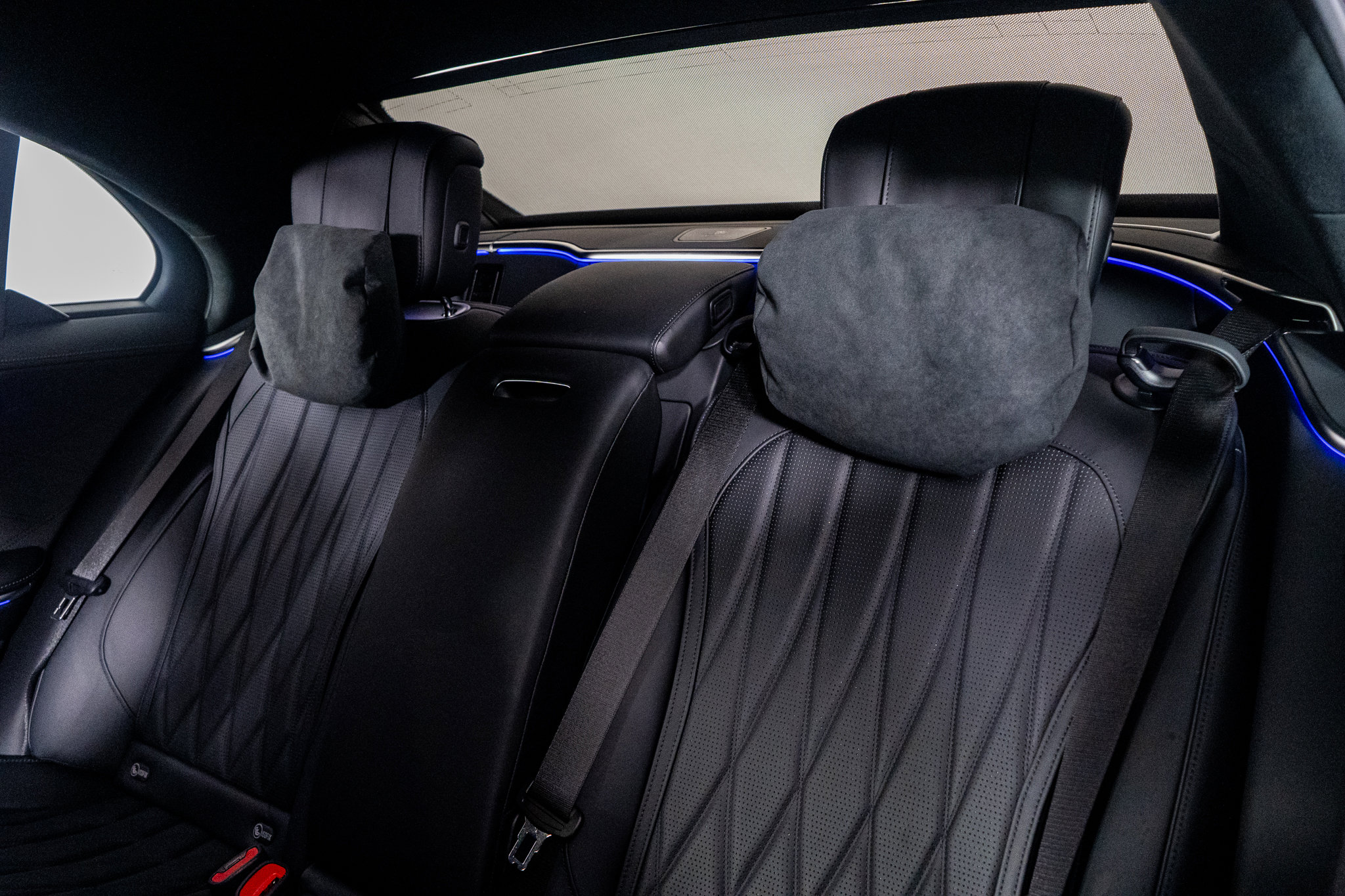 Used 2025 Mercedes-Benz S 63 AMG S w/ AMG Night Package image 33