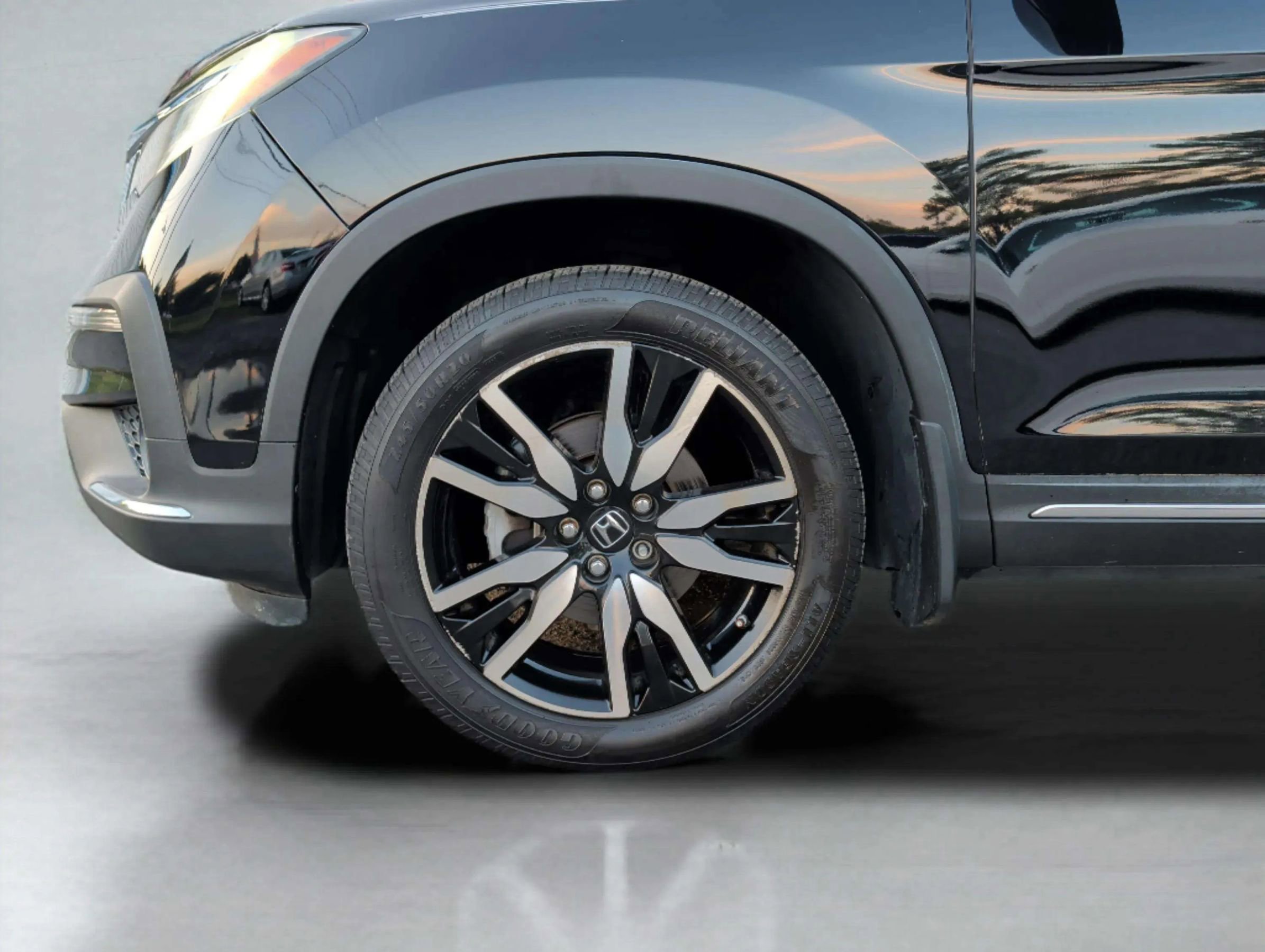 Used 2019 Honda Pilot Elite image 34