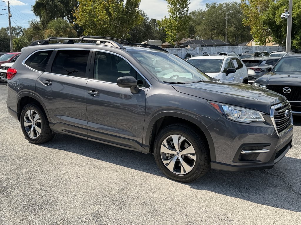Used 2021 Subaru Ascent Premium w/ Convenience Package AWD/4WD image 2