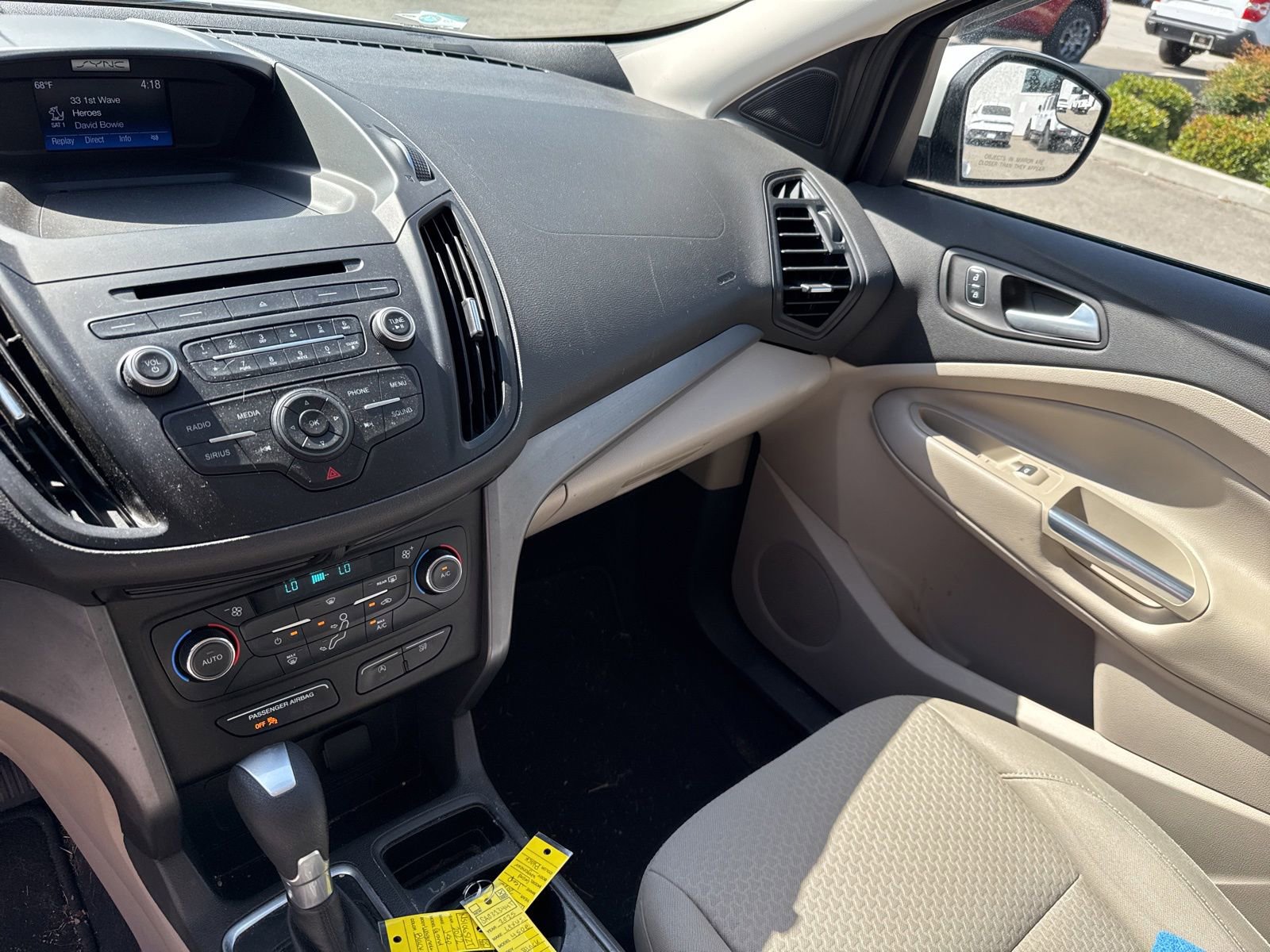 Used 2017 Ford Escape SE FWD image 14