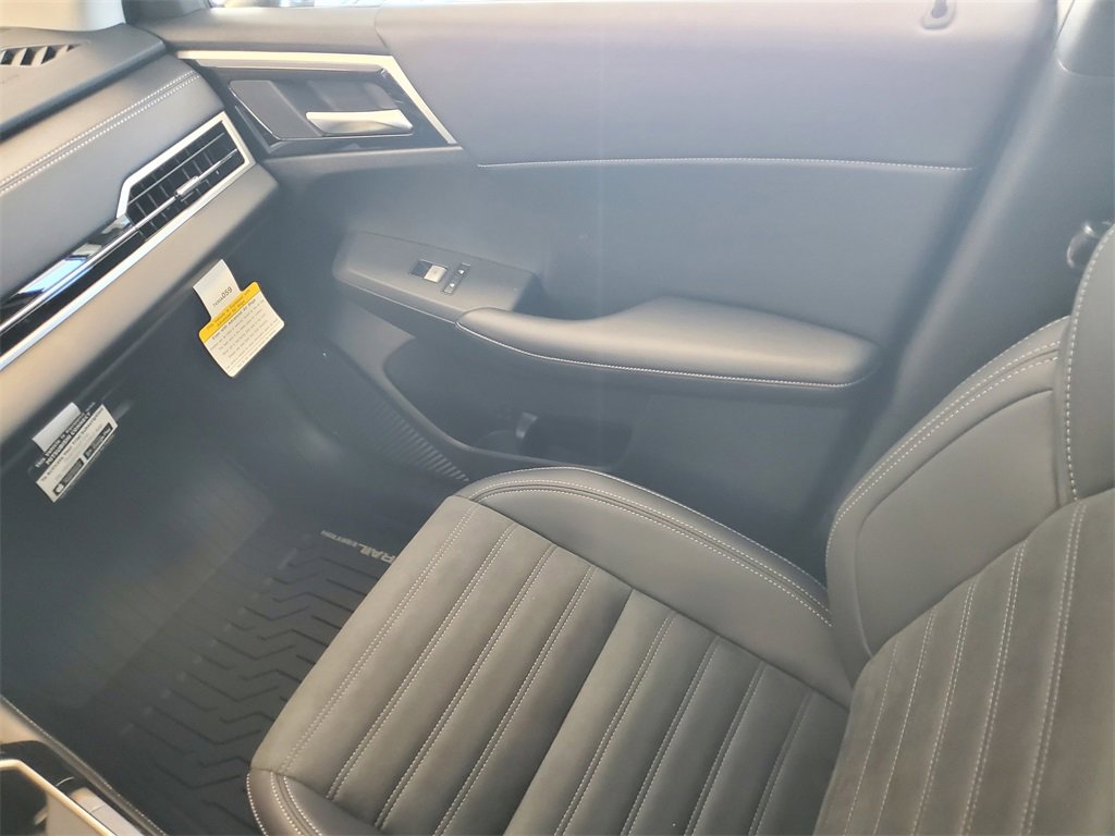 New 2025 Mitsubishi Outlander Trail Edition image 10
