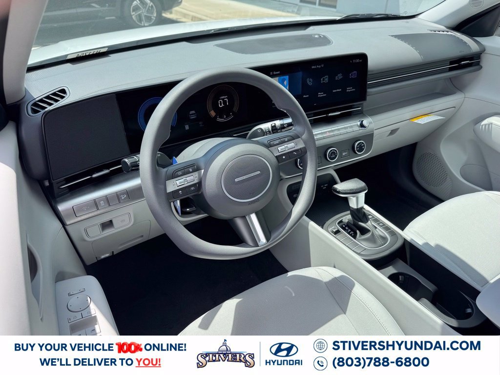 New 2027 Hyundai Kona SE FWD image 3