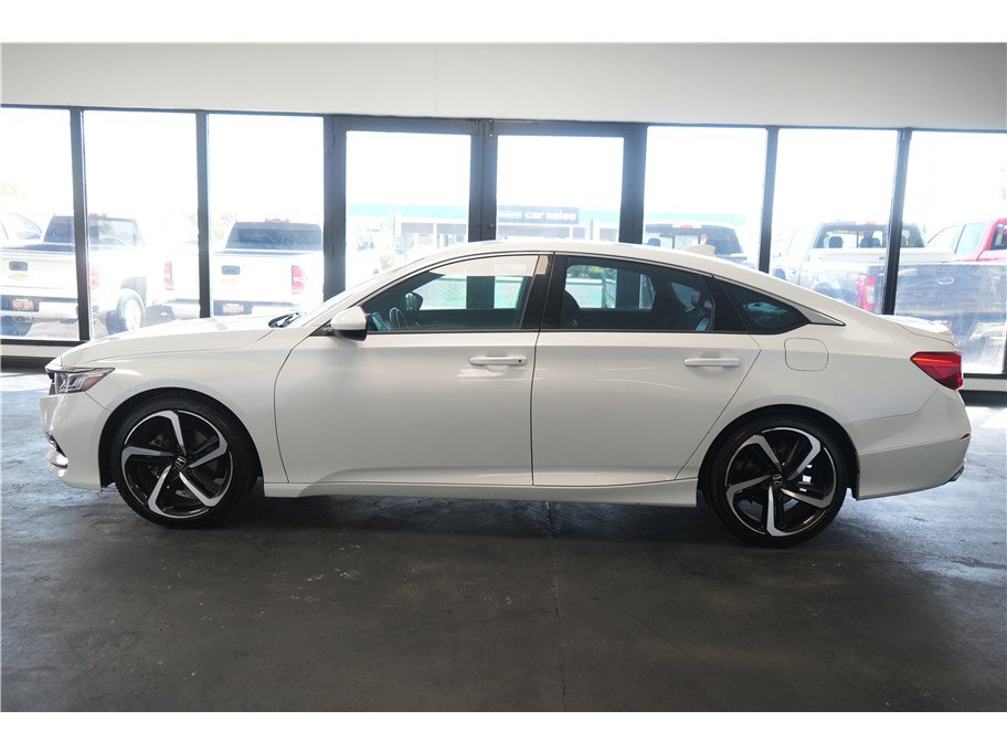 Used 2018 Honda Accord Sport image 4
