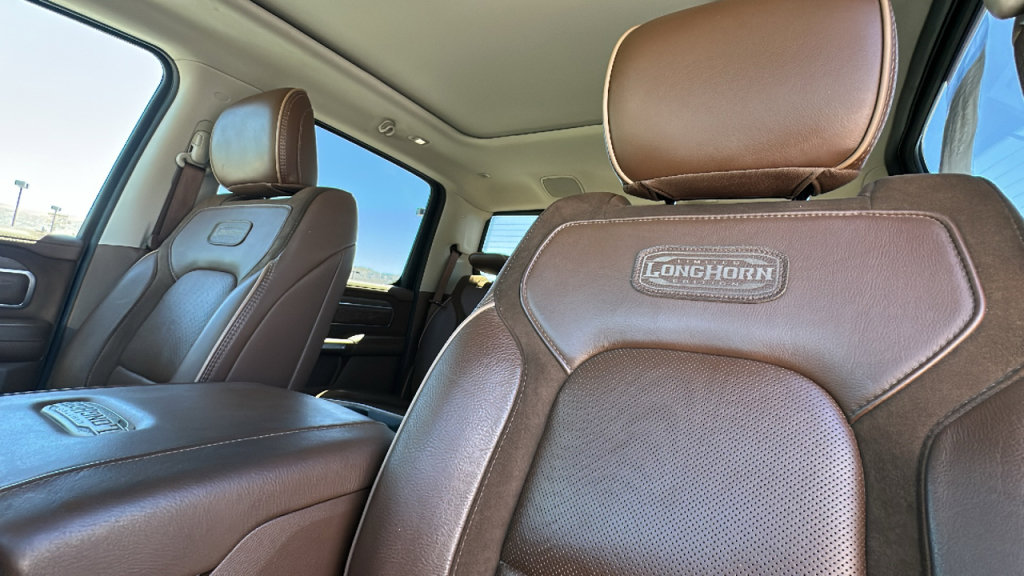 Used 2024 RAM 1500 Limited image 11