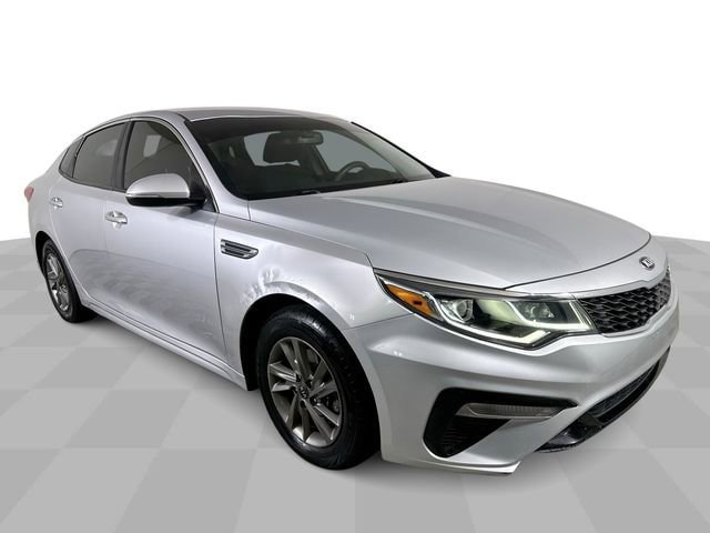 Used 2020 Kia Optima LX FWD image 2