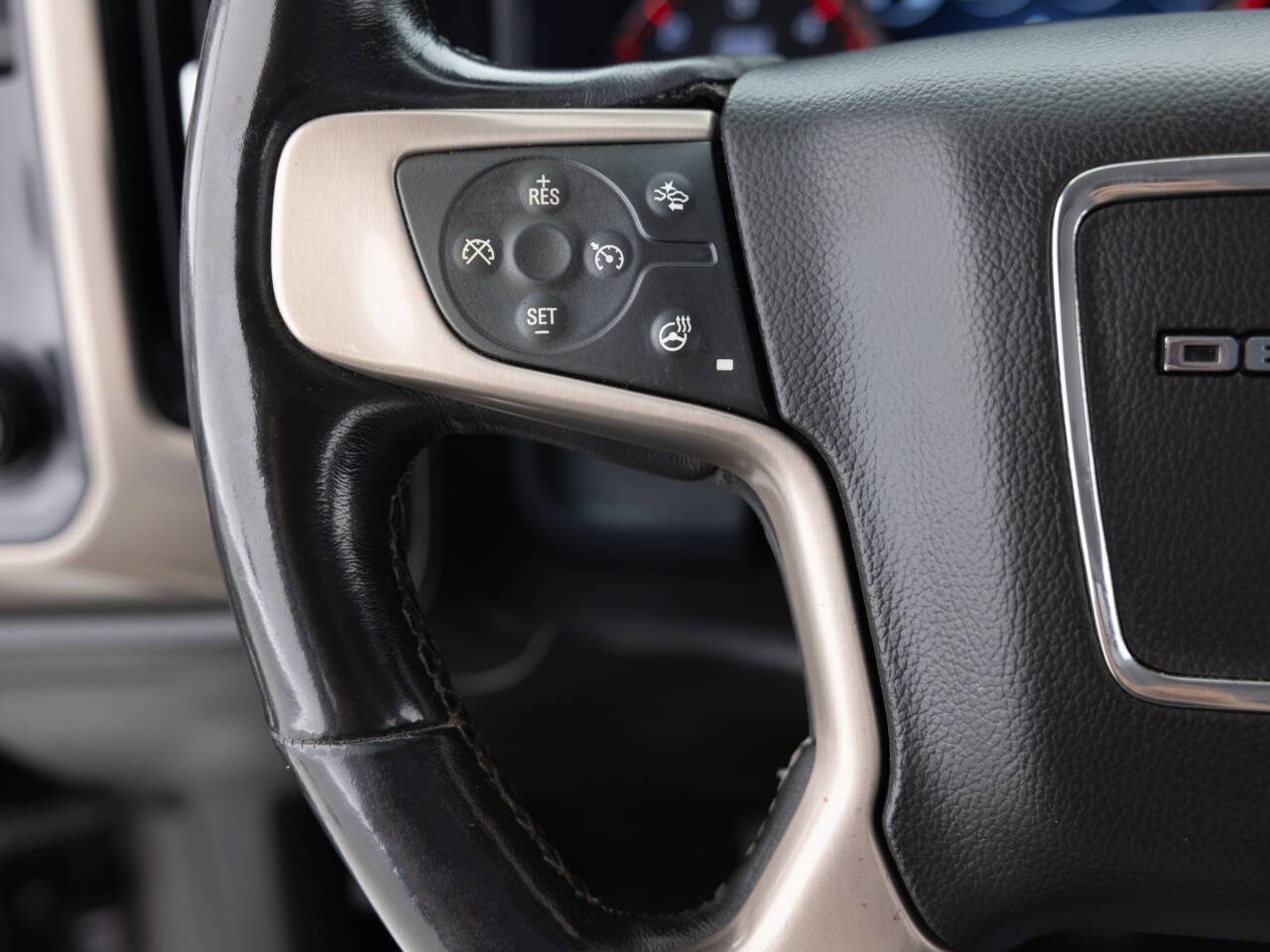 Used 2016 GMC Sierra 1500 Denali w/ Enhanced Driver Alert Package image 40