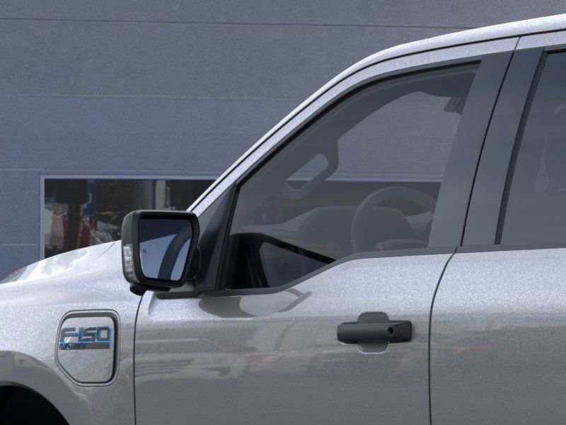 New 2025 Ford F150 Lightning XLT image 21