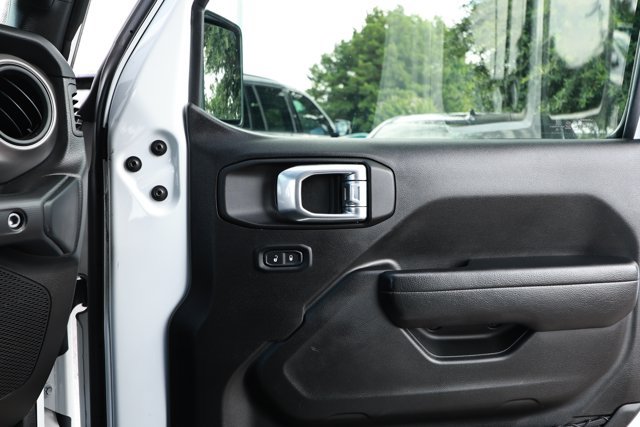 Used 2022 Jeep Wrangler Unlimited Sport AWD/4WD image 25