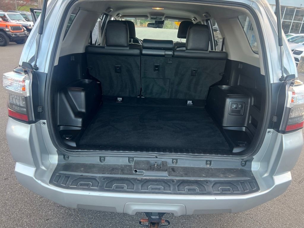 Used 2020 Toyota 4Runner SR5 Premium image 36