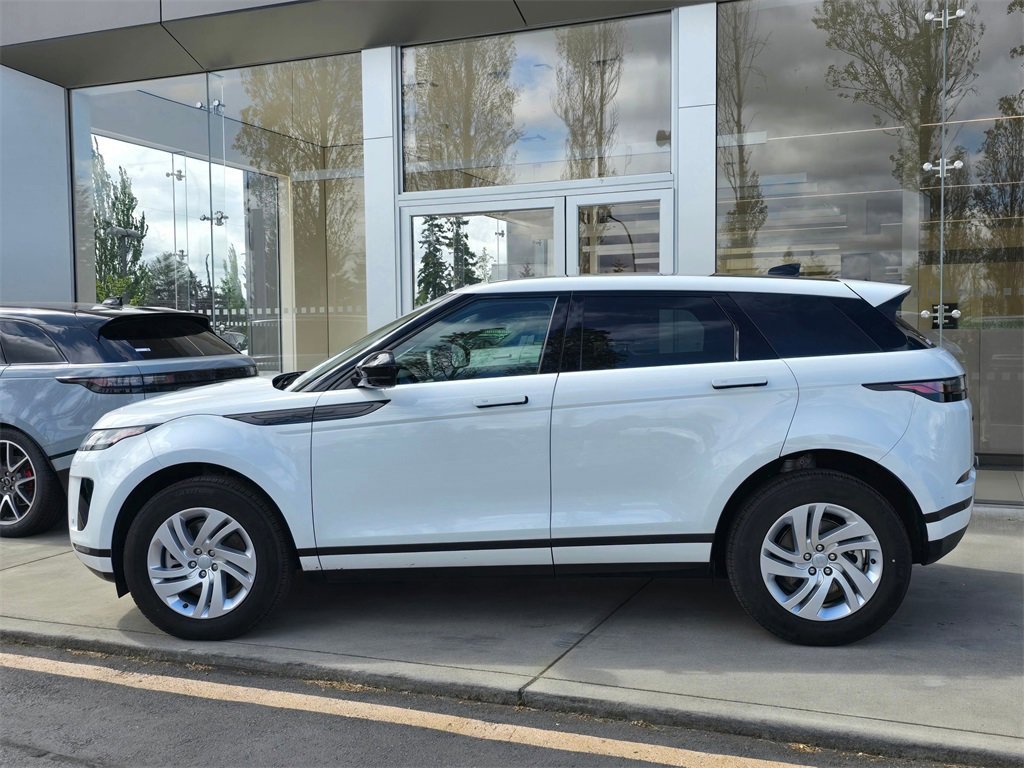 Used 2024 Land Rover Range Rover Evoque S image 4