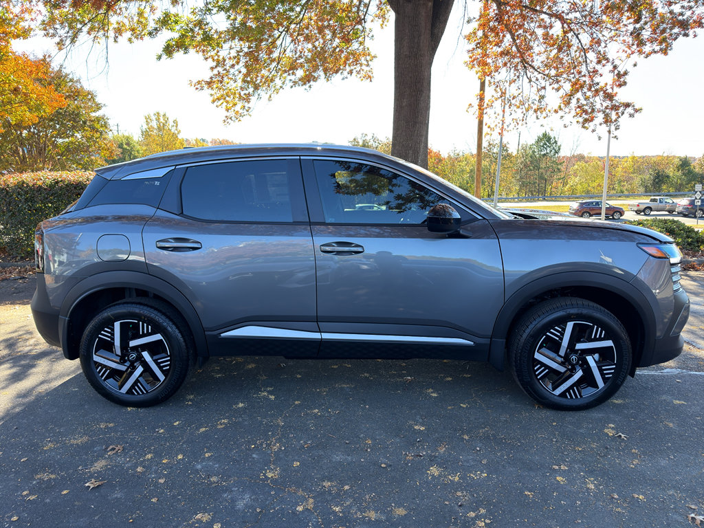 New 2026 Nissan Kicks SV image 8