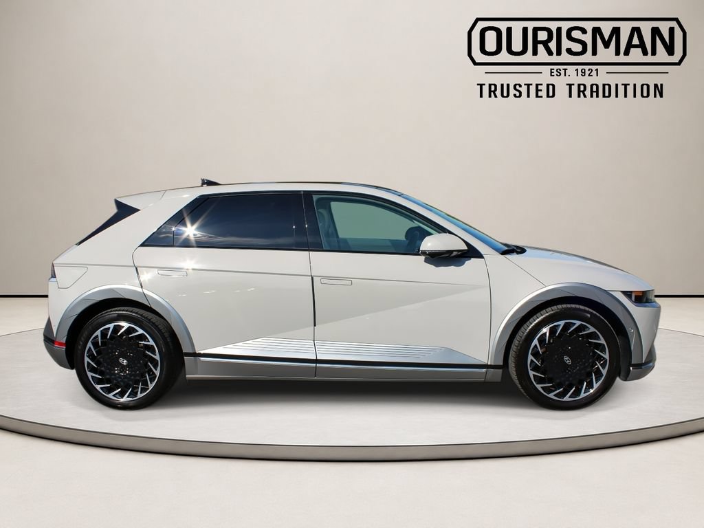 Used 2024 Hyundai Ioniq 5 Limited AWD/4WD image 9
