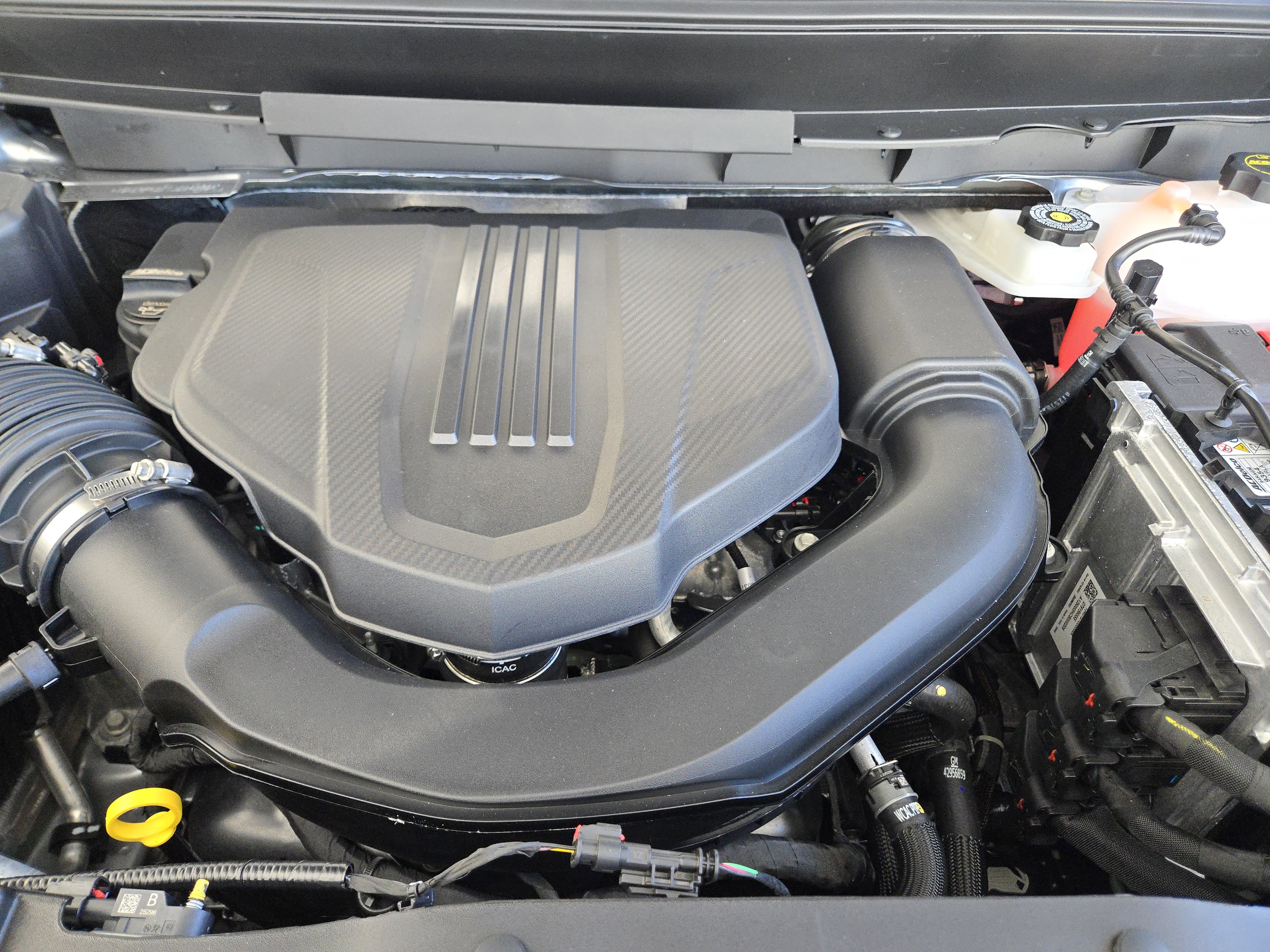 New 2026 GMC Acadia AT4 w/ Luxury Package image 24