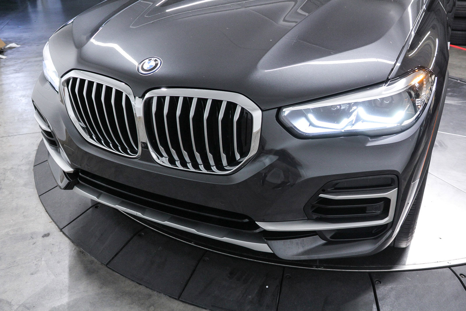 Certified 2023 BMW X5 xDrive45e w/ Parking Assistance Package image 11